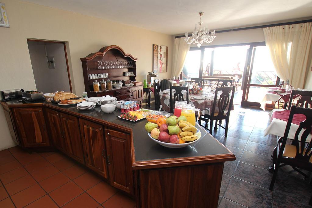 Khaya La Manzi Guest Lodge Hibberdene Exteriör bild