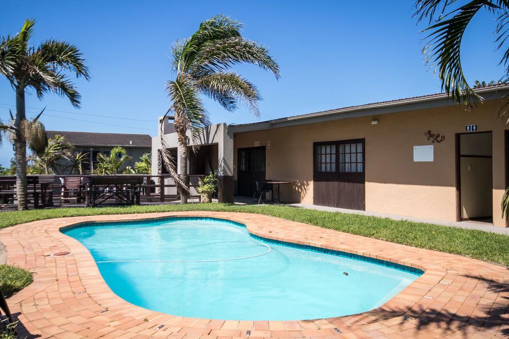 Khaya La Manzi Guest Lodge Hibberdene Exteriör bild