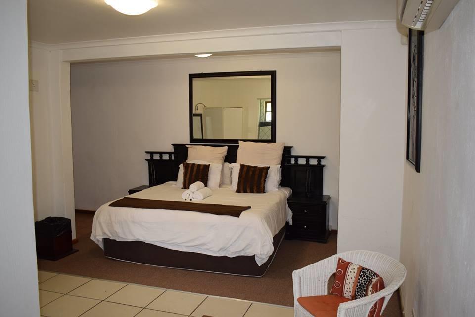 Khaya La Manzi Guest Lodge Hibberdene Exteriör bild